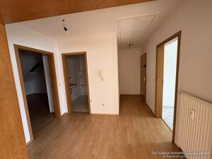 Perfekt für Eigennutzer oder als attraktive Kapitalanlage attraktive 3-Zimmer-Dachgeschosswohnung. – 75015 Bretten – Vorschaubild 8