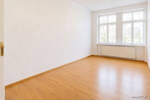 Bezugsfreie gepflegte Altbauwohnung mit Balkon im Münchner Westend – 80339 München – Vorschaubild 7