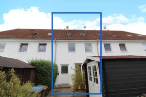 Charmantes Reihenmittelhaus mit Terrasse und ausgebautem Dachgeschoss – 23556 Lübeck – Vorschaubild 2
