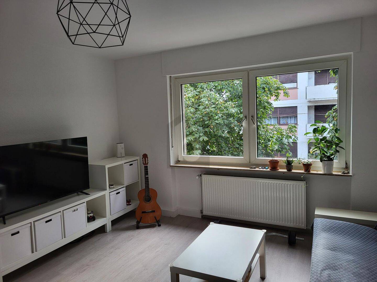 RENOVIERT, NEUE KÜCHE, AIR BNB, RENDITE, TOP LAGE – Saarbrücken – Vorschaubild 4