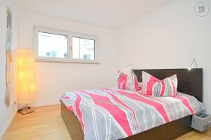 Modern möblierte Wohnung mit WLAN, Tiefgarge und Terrasse in Nürnberg/-St. Johannis – 90419 Nürnberg – Vorschaubild 3