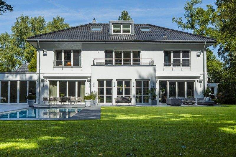 Moderne Villa der Spitzenklasse ! In Meererbusch – Meerbusch – Bild 1 von 6