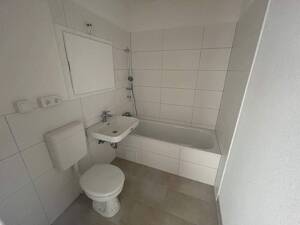 Modernes und Kompaktes Wohnen mit Balkon | EBK auf Wunsch – 8062 Zwickau – Vorschaubild 6