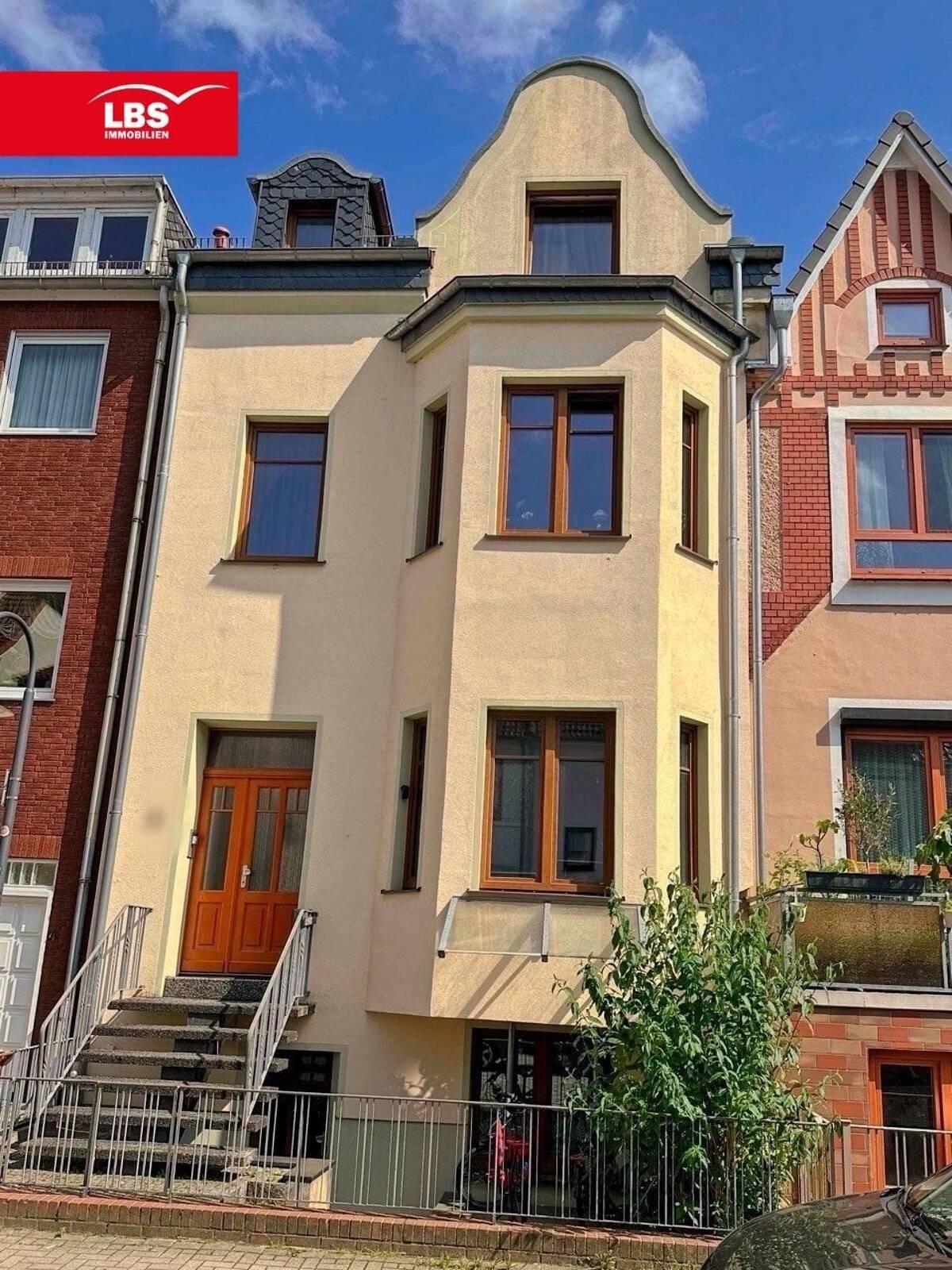 Buntentor! Atemberaubendes Altbremer 1-2 Familien Haus in exzellenter Lage! – 28201 Bremen – Bild 1 von 9