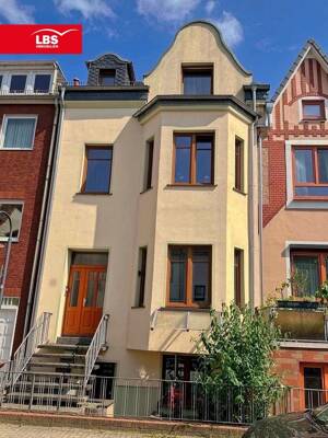 Buntentor! Atemberaubendes Altbremer 1-2 Familien Haus in exzellenter Lage!
