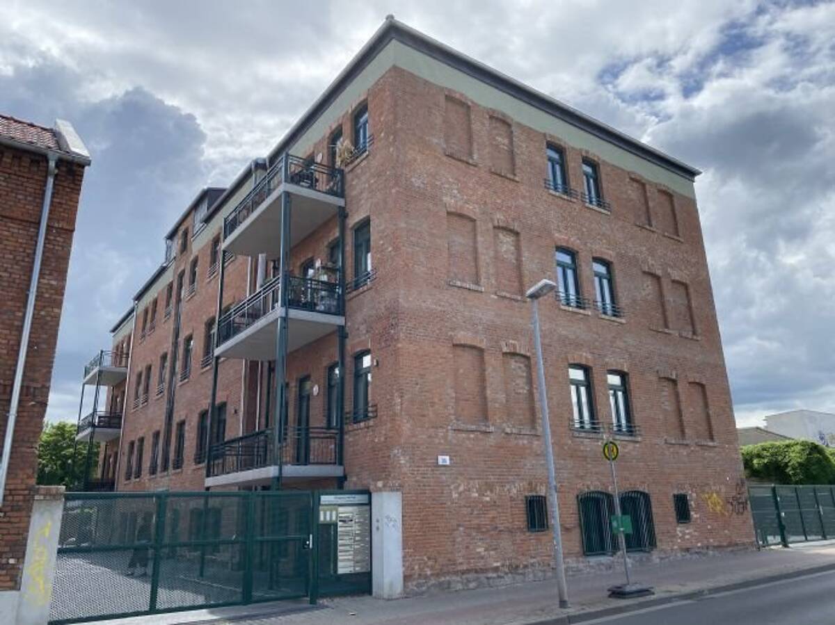 Hochwertig projektierte 4-Zimmerwohnung mit EBK, Balkon und Fußbodenheizung zu vermieten! – 39112 Magdeburg – Bild 1 von 9