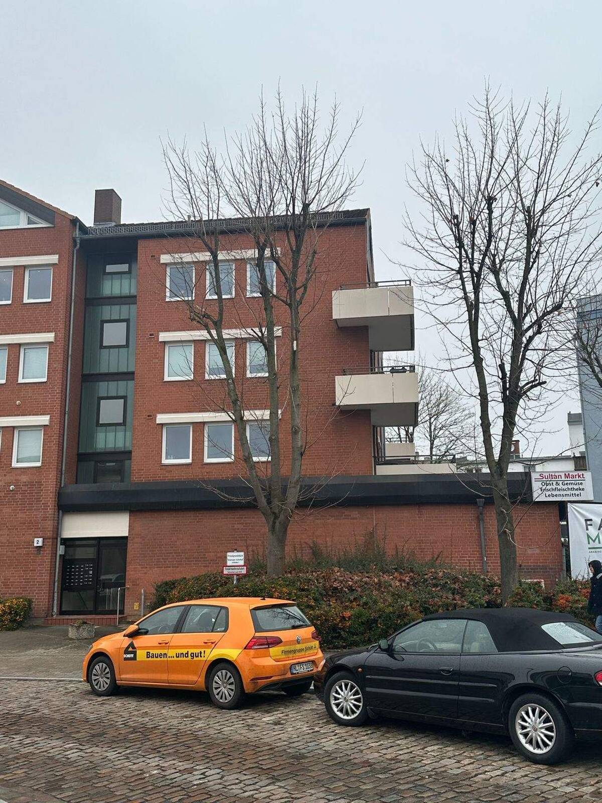 Gemütliche Wohnung in 23558 Lübeck mit einem Tiefgaragenstellplatz – 23558 Lübeck – Bild 1 von 9