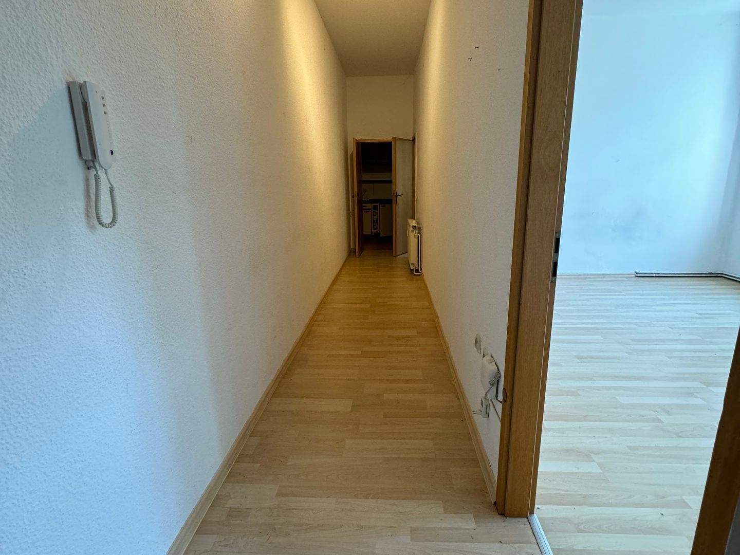 Gemütliche 1-Zimmerwohnung zur Miete in Magdeburg Sudenburg – Magdeburg – Vorschaubild 3