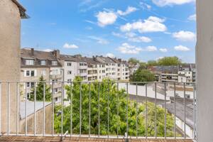 100 m² über den Dächern von Düsseltal - Maisonette mit zwei Balkonen in Szenelage von Düsseldorf – 40237 Düsseldorf – Vorschaubild 8
