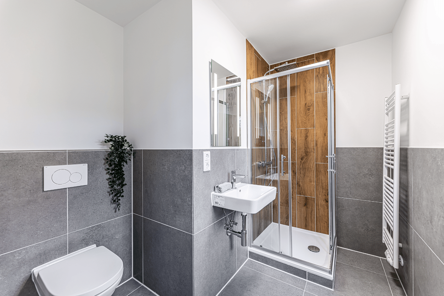 Möbliertes WG Zimmer in modernisierter Wohnung in Nürnberg – Nürnberg – Vorschaubild 8