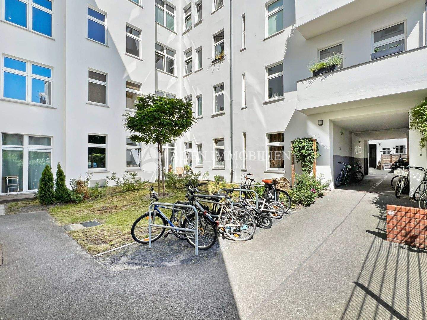 VERMIETET! PROVISIONSFREI! Schöne 2-Zimmer-Wohnung im Samariterviertel! – Berlin – Vorschaubild 6