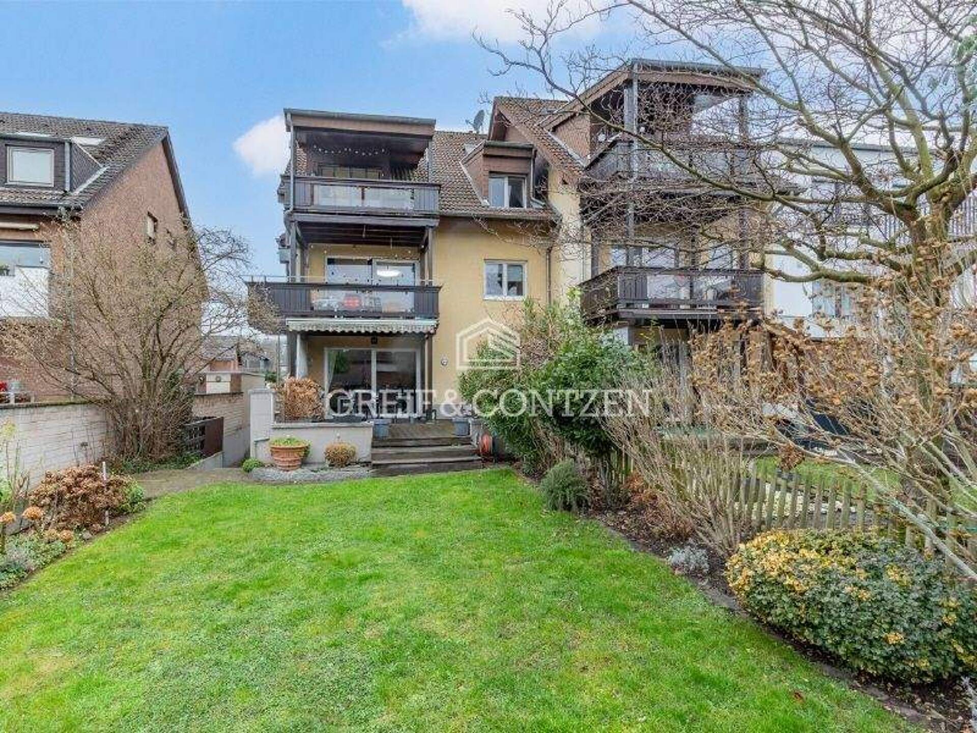 Maisonettewohnung in 50997 Köln mit 85 m² kaufen