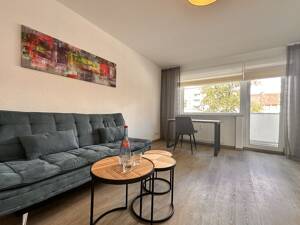 Helle Wohnung mit Balkon in Alt-Saarbrücken – 66117 Saarbrücken – Vorschaubild 2