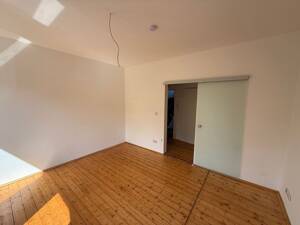Idyllisches Wohnen am Wasser! 3 ZKB, Balkon & optionale Einbauküche – 34123 Kassel – Vorschaubild 3