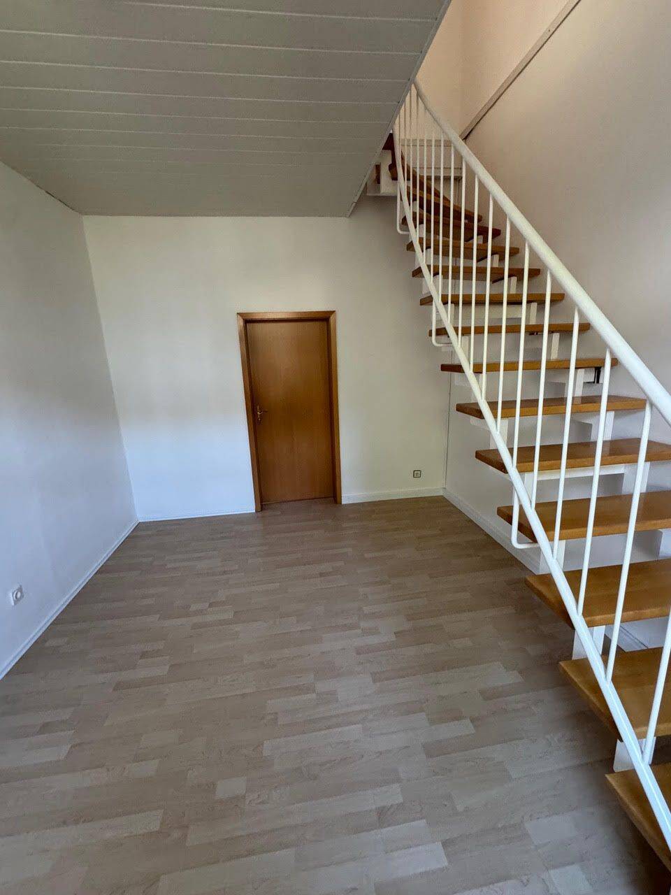 Tolle Wohnung in Vohwinkel über 2 Etagen (Kaiserstraße)