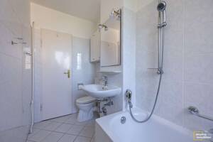 Bremen - Neu-Schwachhausen | Bezugsfreie 2-Zimmer-Wohnung in begehrter Lage – 28213 Bremen – Vorschaubild 7