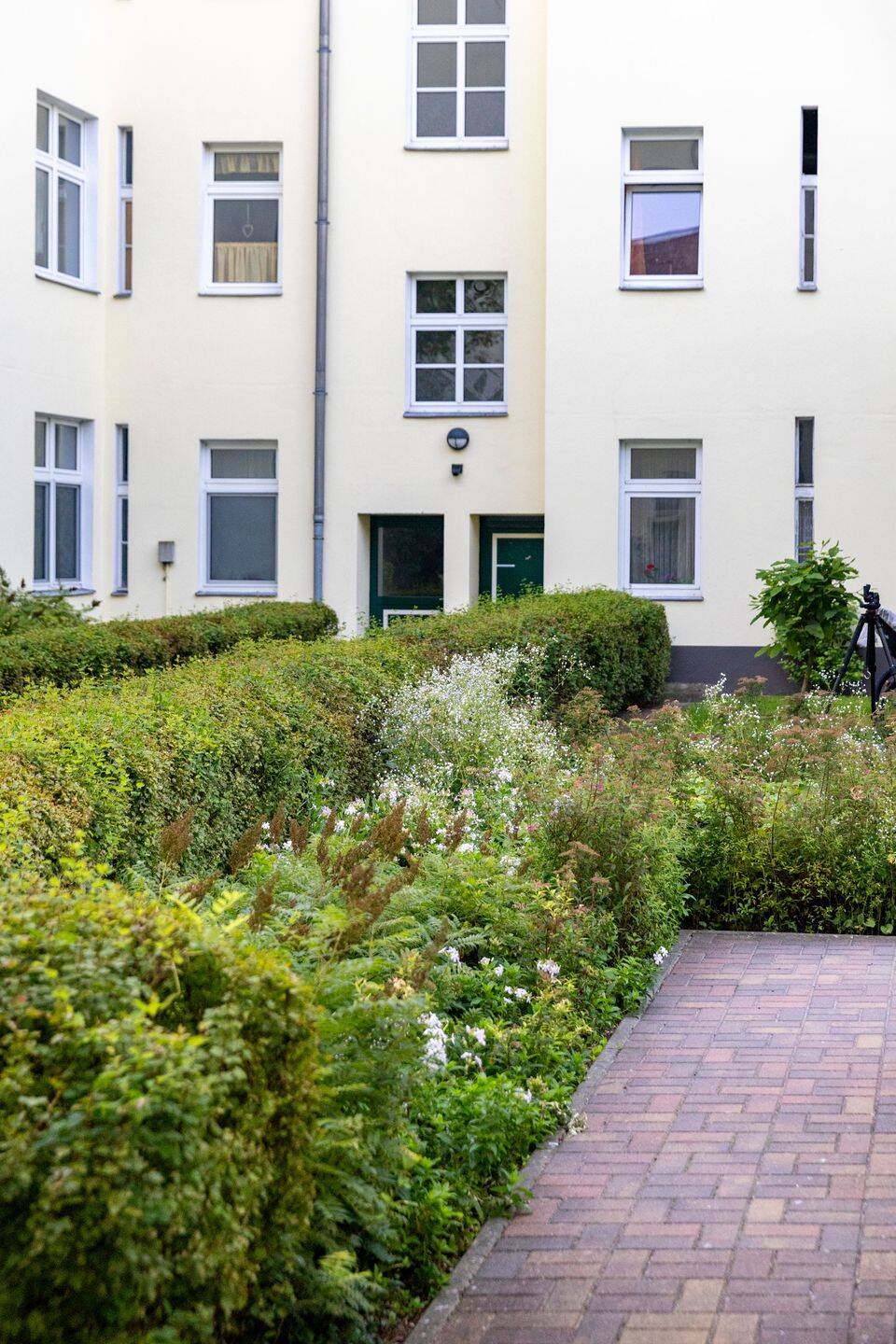INVEST l Charmanter Altbau trifft grüne Ruhe: 2-Zi.-Wohnung mit Südbalkon im Herzen Reinickendorfs! – Berlin – Vorschaubild 7
