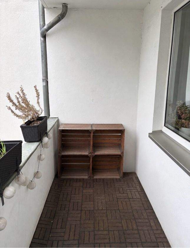 Düsseldorf-Stadtmitte - super geschnittene 91 qm - 3 Zimmer - 2. OG ohne Aufzug - großer Balkon zur Hausrückseite – Düsseldorf – Vorschaubild 7