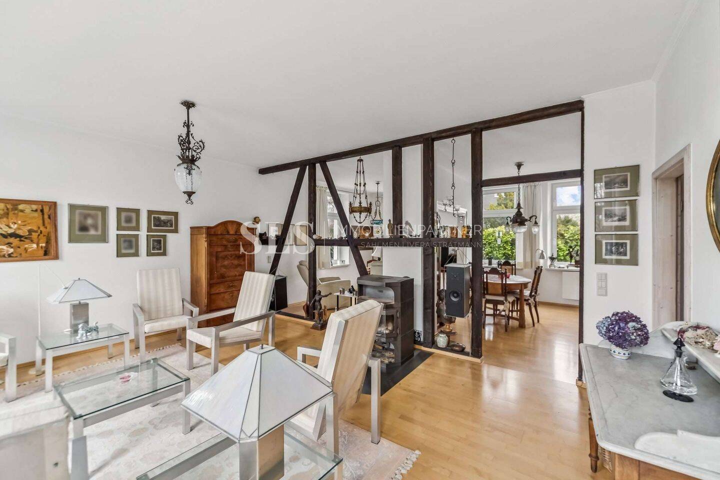 Charmantes Fachwerkhaus mit parkähnlichem Garten - stilvoll modernisiert und voller Charakter – Wuppertal – Vorschaubild 3