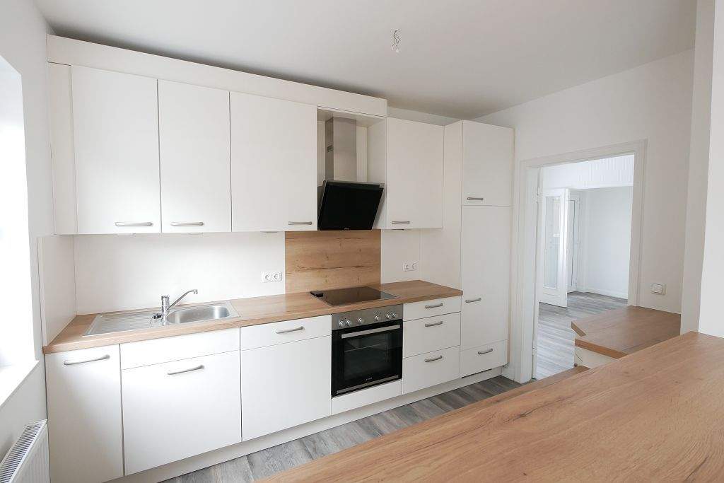 Tornesch - modernisiert und renoviert - niveauvoll und schön wohnen mit viel Platz in Haus und Garten! – Tornesch – Vorschaubild 6