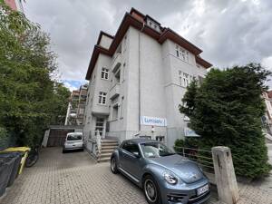 Großzügige 3-Zimmer-Wohnung nach Renovierung - mit Balkon an der Küche und Loggia am Wohnzimmer – 99084 Erfurt – Vorschaubild 1