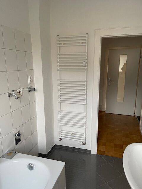 3,5 ZKB-Wohnung mit Südbalkon Nähe Aschrottpark – Kassel – Vorschaubild 5