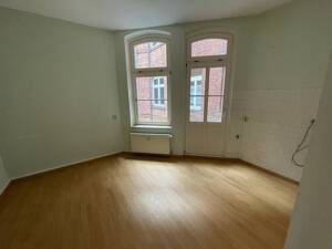 Zentrale 2-Zimmer-Wohnung mit zwei Balkonen sucht neuen Mieter! – 99096 Erfurt – Vorschaubild 4