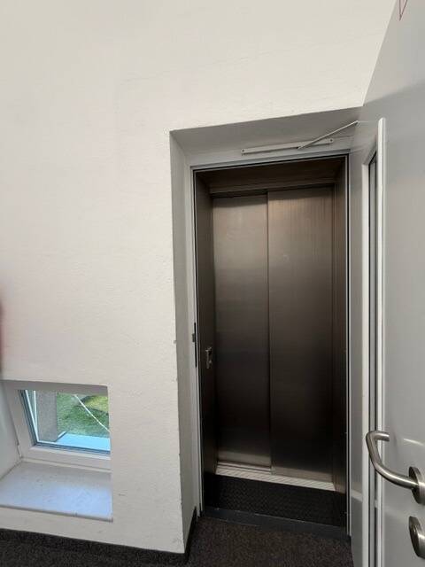 Bezugsfrei 01.08.2026: helle in 2014 sanierte 2 ZKB mit Balkon im Neuen Proviantbachquartier – Augsburg – Vorschaubild 3