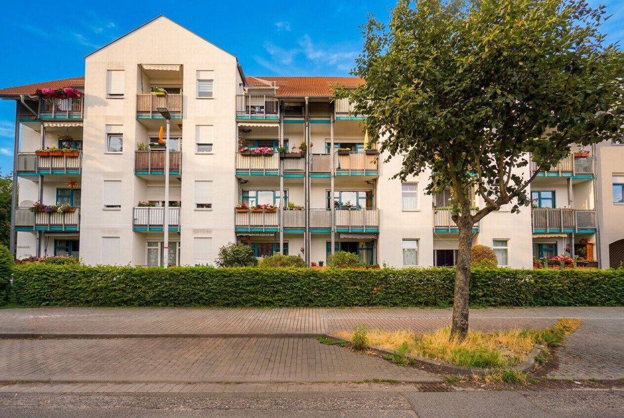 Helle Balkonwohnung am Kaufpark Nickern! – Dresden – Vorschaubild 2