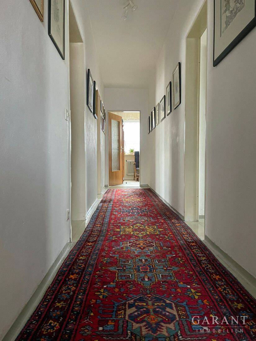 Attraktives Zweifamilienhaus mit ausgebautem Dachgeschoss und vielseitigen Nutzungsmöglichkeiten – Althegnenberg – Vorschaubild 3