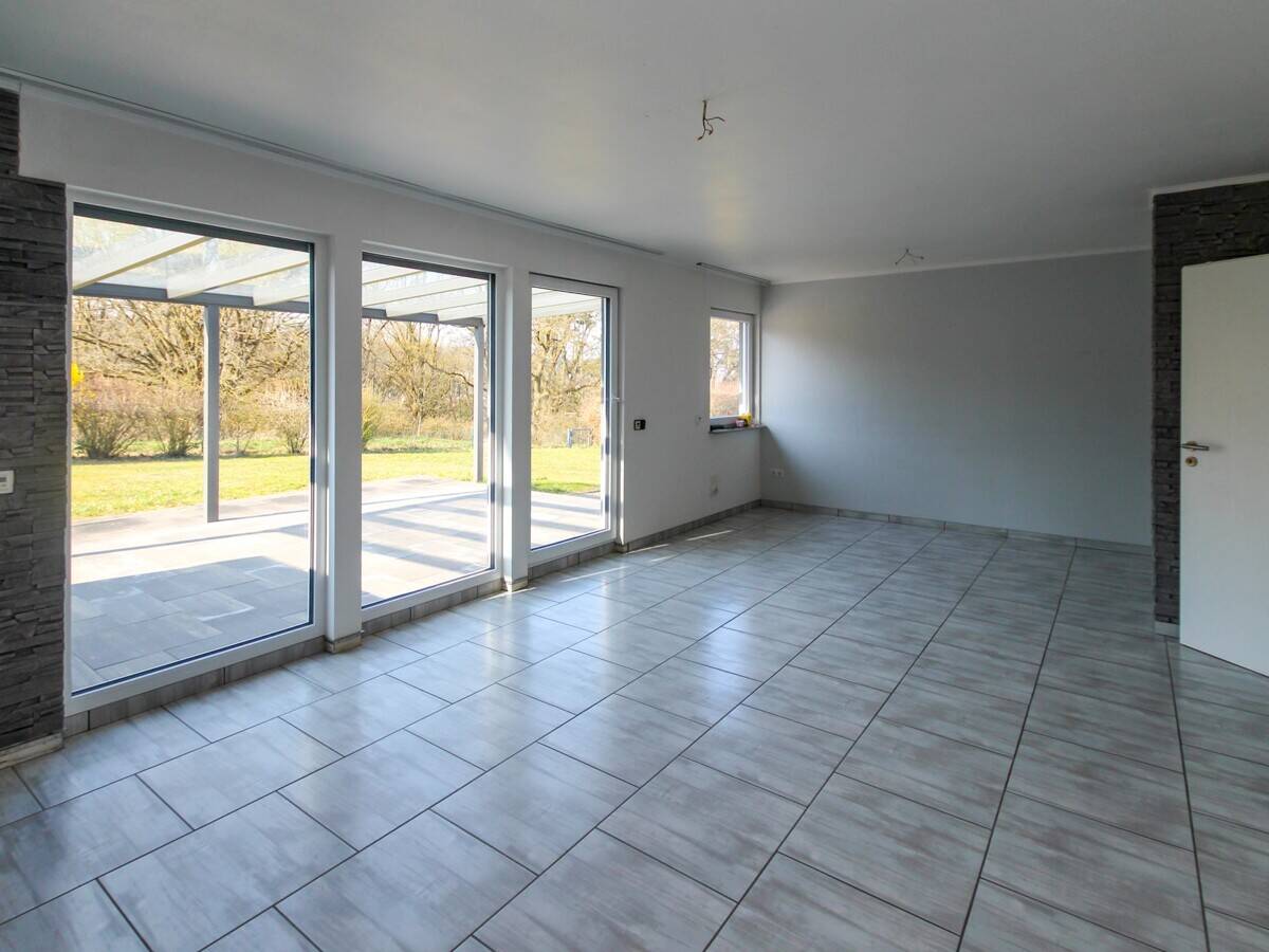 Moderner Bungalow mit großzügigem Grundstück und Garage in Bad Hersfeld - Johannesberg – Bad Hersfeld – Vorschaubild 5