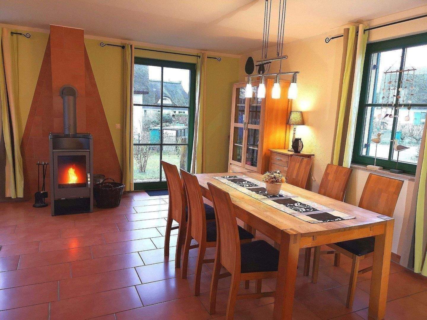 Reethaus in TOP Lage bis 6 Personen mit Kamin Waschmaschine ca 150 m zur Ostsee komplett eingerichtet – Glowe – Vorschaubild 8