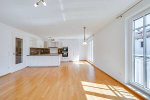 AIGNER - Bezugsfreie und moderne 3-Zimmer-Wohnung mit Westbalkon im begehrten Stadtteil Solln – 81479 München – Vorschaubild 3