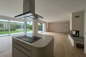 Stil & Raum im Brucker Holt! Exquisite Luxus-Wohnung mit EBK, Kamin & Gartenterrasse – 45133 Essen – Vorschaubild 6