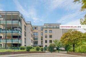 IMMOBERLIN.DE - Lichtdurchflutete Wohnung mit ruhiger Südwestterrasse & Lift – 14167 Berlin – Vorschaubild 1