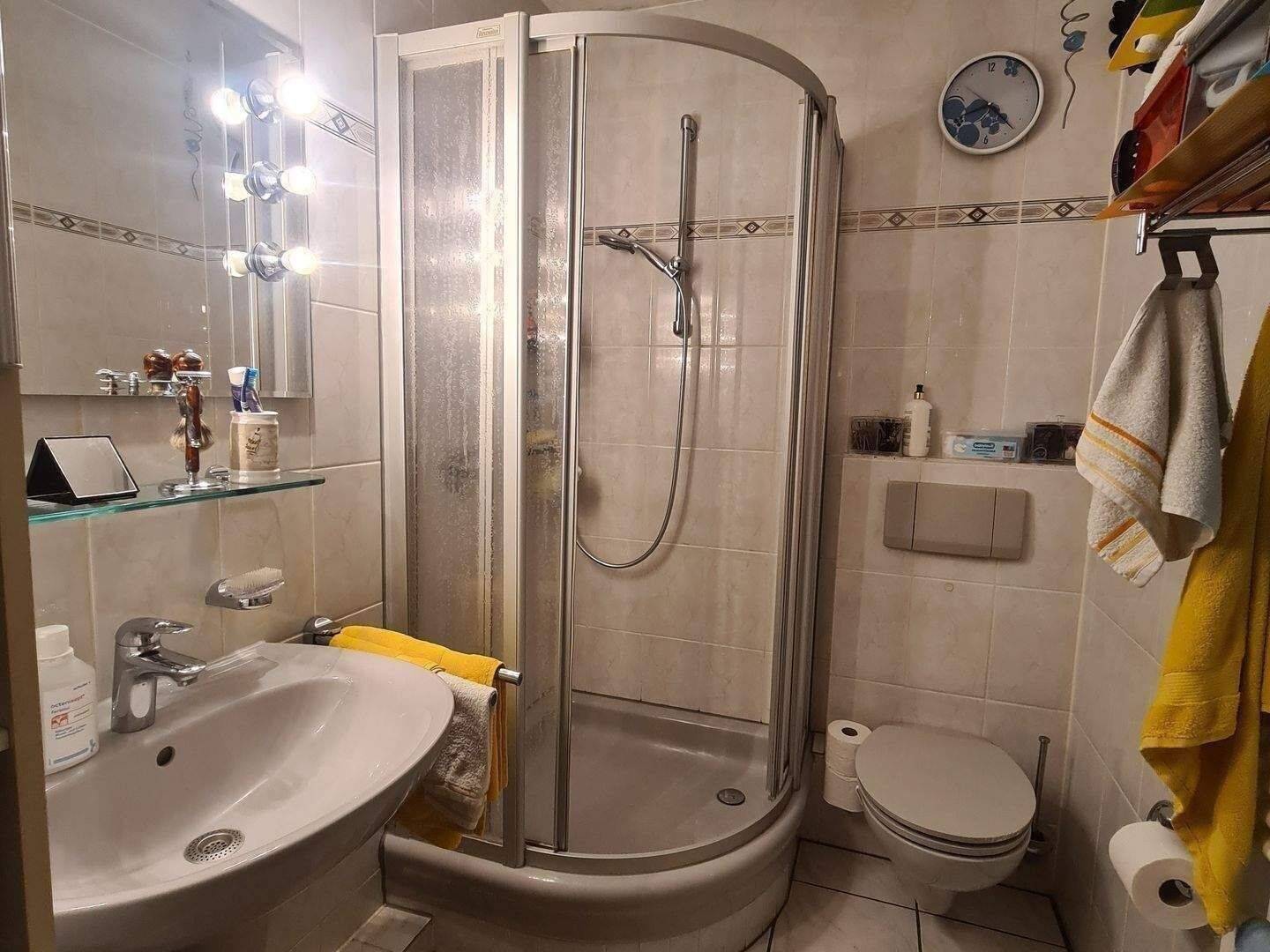 Attraktive 2-Zimmer-Wohnung mit Innenhofbalkon in guter Lage. – Köln – Vorschaubild 5