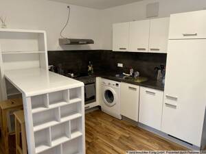 Apartmentwohnung im Zentrum mit Fahrstuhl und TOP Ausstattung – 7743 Jena – Vorschaubild 4