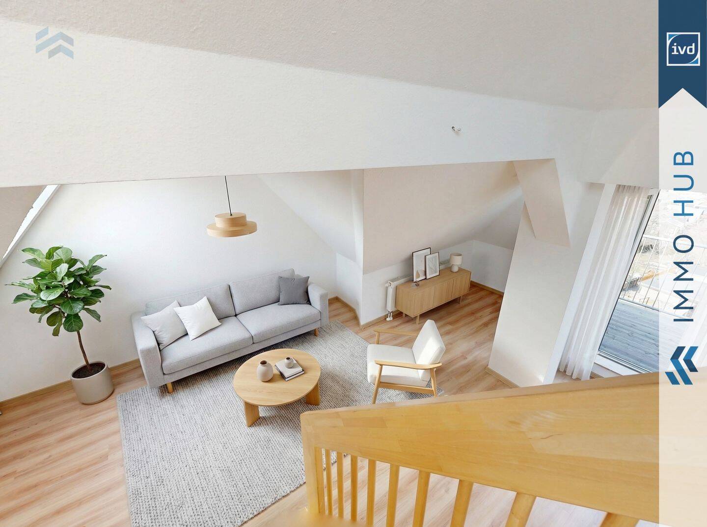 ++ Bezugsfrei & sofort verfügbar - Dachgeschoss-Maisonette im Denkmalobjekt ++