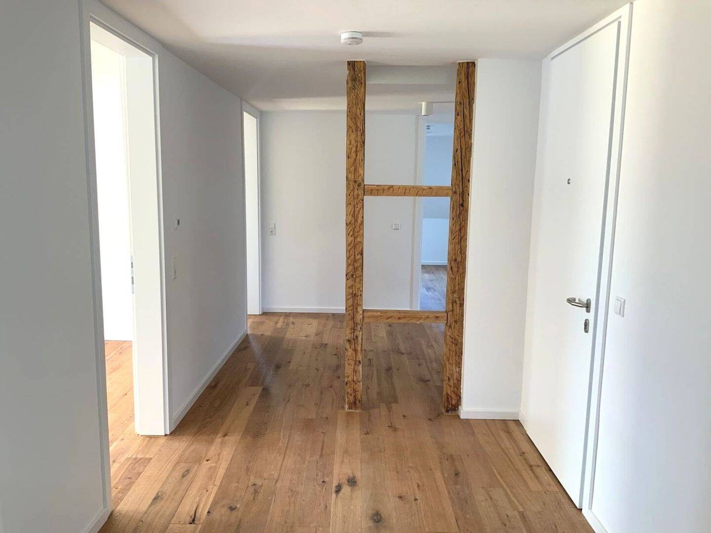 Großzügig, modern, besonders. 4,5-Zimmer-Wohnung in begehrter Kurparklage – Stuttgart – Vorschaubild 6