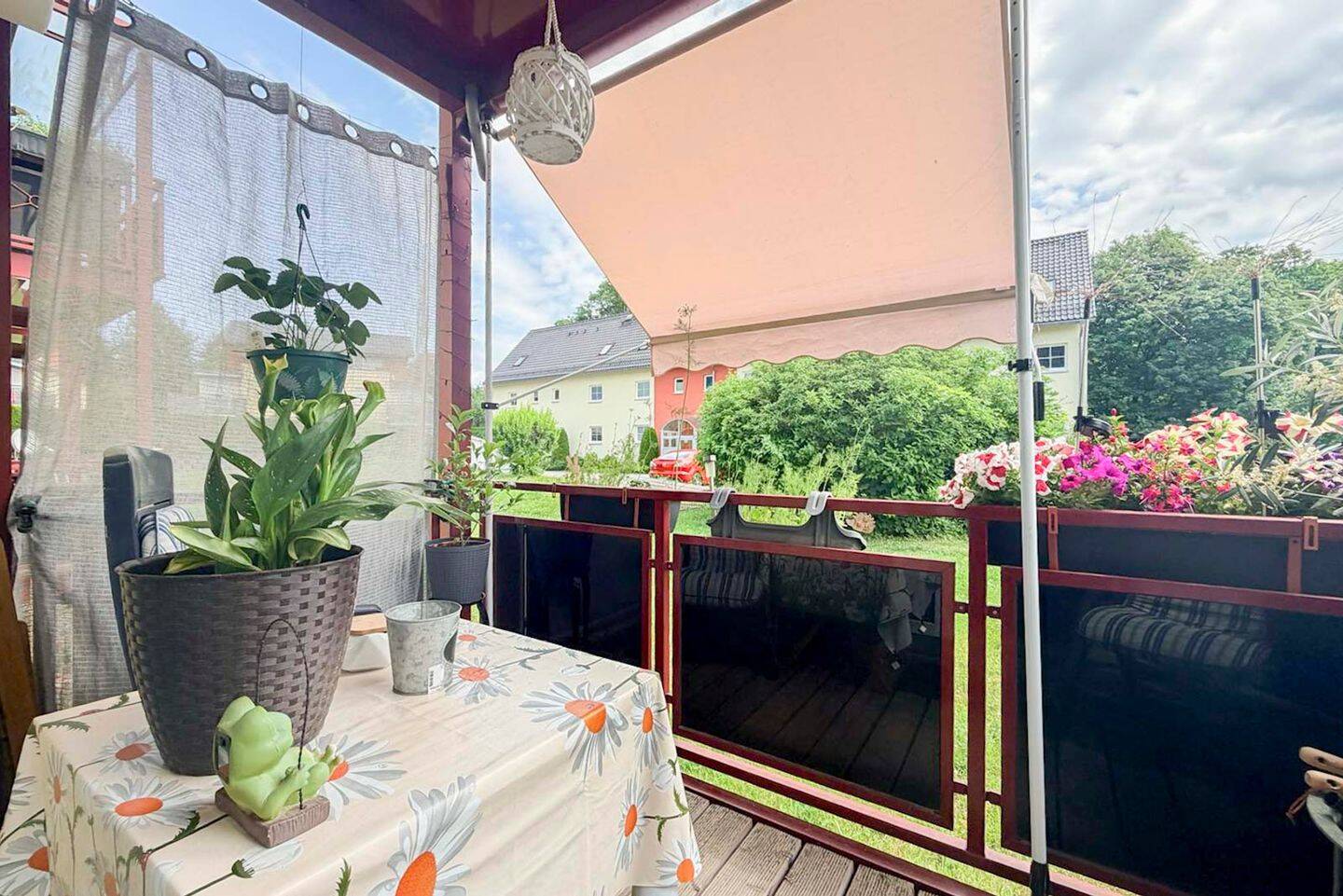 Gepflegte Kapitalanlage im EG mit TG-Stellplatz und Balkon in ruhiger Lage – Chemnitz – Vorschaubild 5