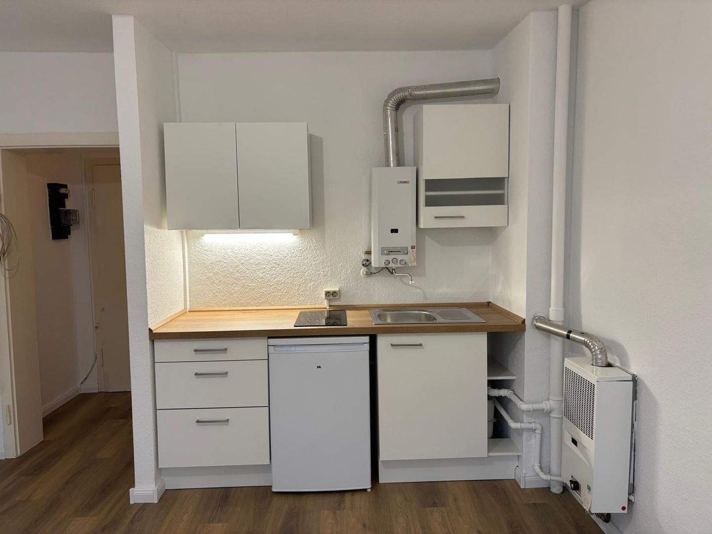 Frisch renovierte 1-Zi. Wohnung in unmittelbarer Zentrumsnähe – Hannover – Vorschaubild 3