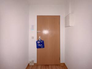 Kleine Wohnung, aber großer Balkon mit Blick ins Grüne ... #richtigjut – 39130 Magdeburg – Vorschaubild 3