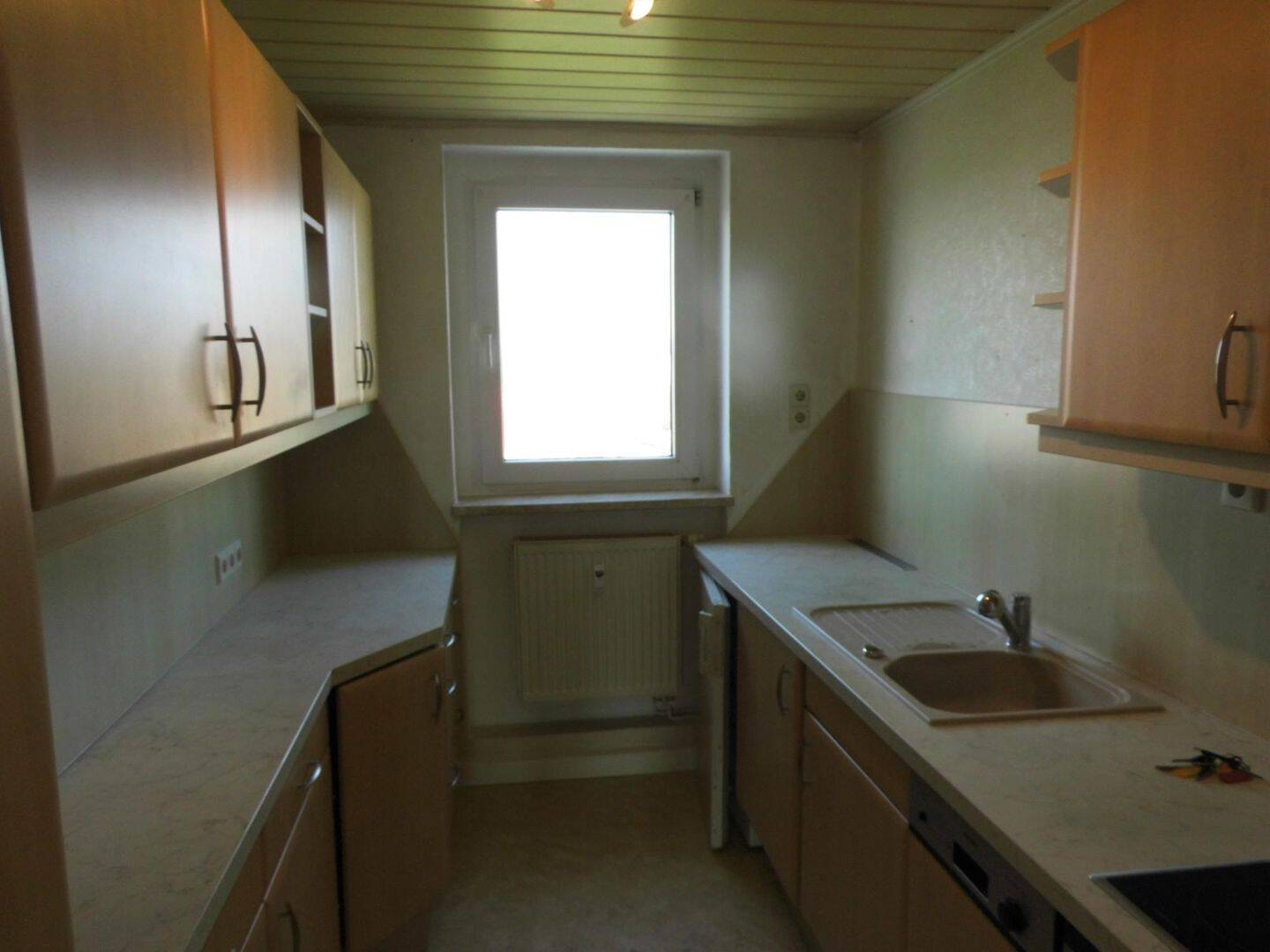 3-Zimmer-Eigentums-Wohnung mit neuem sonnigem Balkon in bevorzugter Lage von Reichenbach(Wasserturmgebiet) zu verkaufen! – Reichenbach – Vorschaubild 9