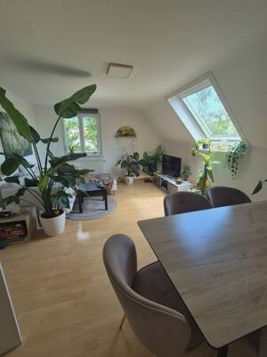 Zwischenmiete: Möblierte 3-Zimmer Wohnung zur Untermiete (August - Februar) – 70597 Stuttgart – Vorschaubild 2