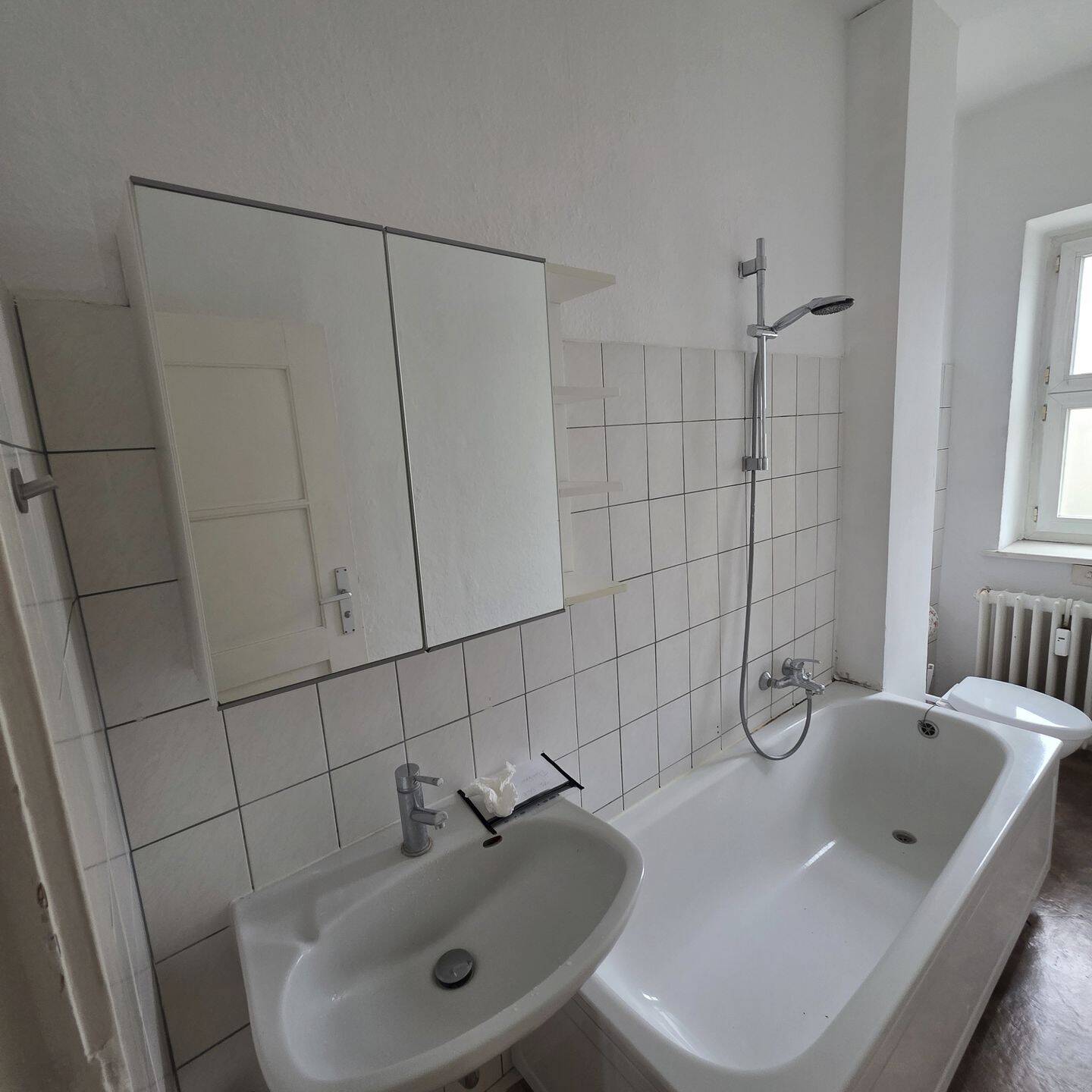 Qualifizierter Alleinauftrag 6er Wohnungspaket mit je 2 Zimmern und Balkon - 1 sofort bezugsfrei – Berlin – Vorschaubild 5