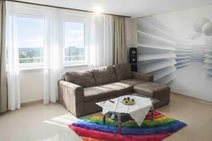 Hoch über Offenbach: Stilvolle 3-Zimmer-Wohnung mit Balkon und Skyline-Panorama – 63071 Offenbach am Main – Vorschaubild 2