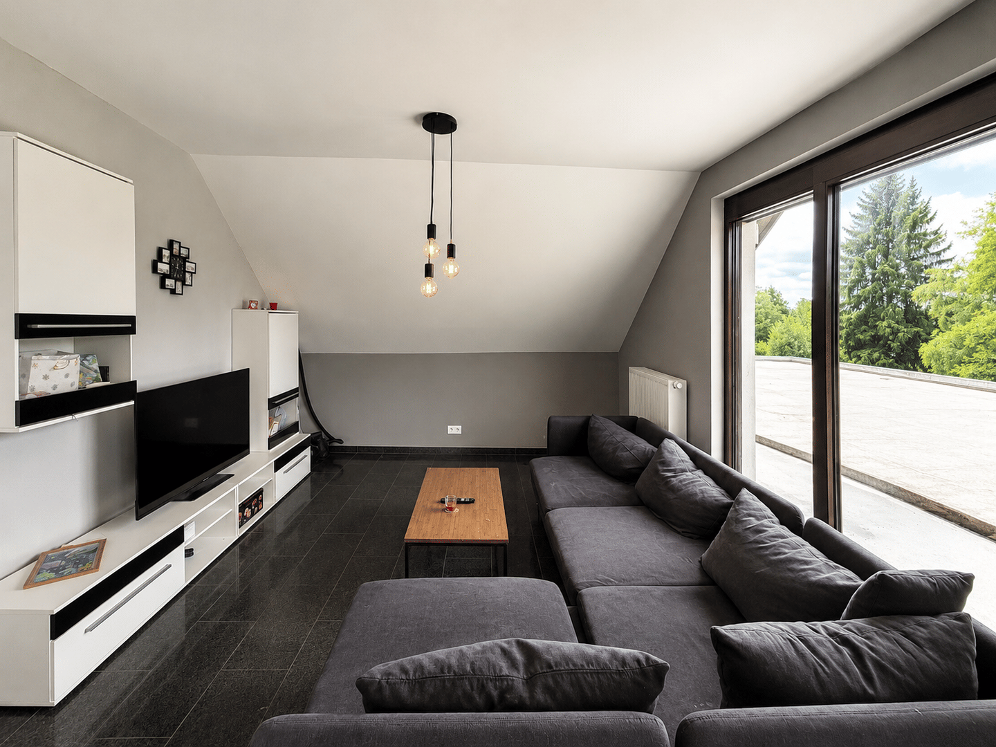 Moderne 2 Zimmer-Wohnung mit Terrasse