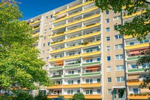Schöne Familienwohnung mit Einbauküche – 9123 Chemnitz – Vorschaubild 5