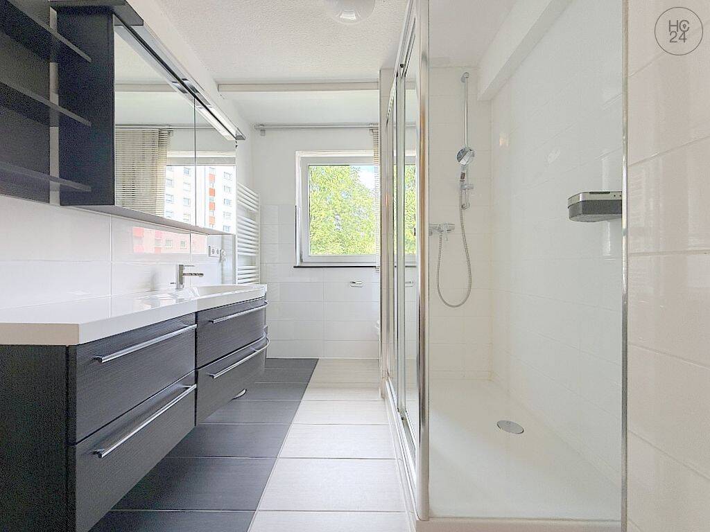 Schön möblierte Wohnung mit WLAN und Balkon in Eibach/Nürnberg – Nürnberg – Vorschaubild 4