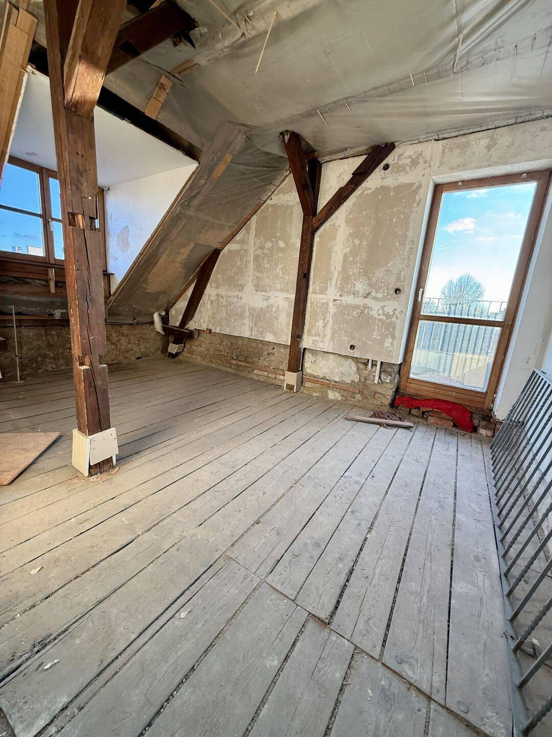 Dachgeschoss-Rohling im beliebten Antonsviertel, Augsburg - Ihr Traumzuhause wartet auf Gestaltung! – Augsburg – Vorschaubild 8